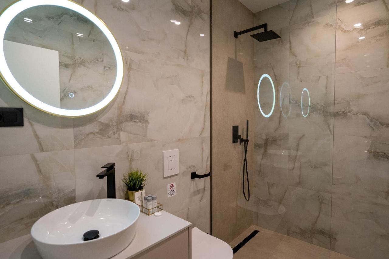 Amélie Luxury Rooms Split Exterior foto